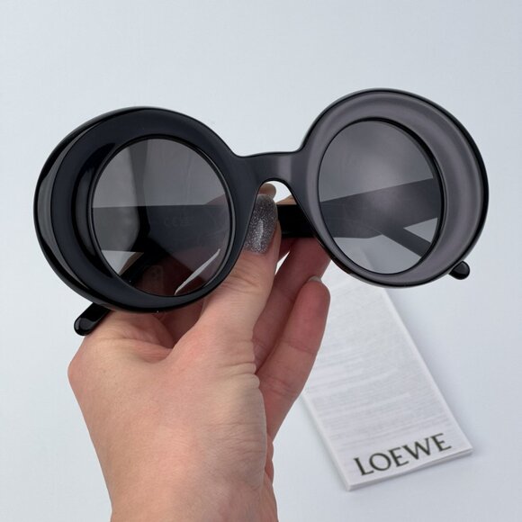 Loewe LW40089I CURVY 01B BRAND NEW Sunglasses Black Smoke Gradient Round Unisex - Picture 2 of 11